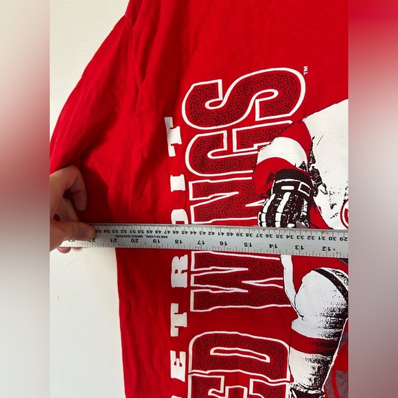 Vintage 1992 Detroit Red Wings NHL Tshirt Size L - Picture 4 of 5